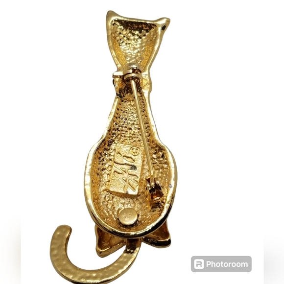 AAI VINTAGE GOLDTONED & CRYSTAL CAT WITH ARTICULATED TAIL BROOCH - Picture 6 of 7